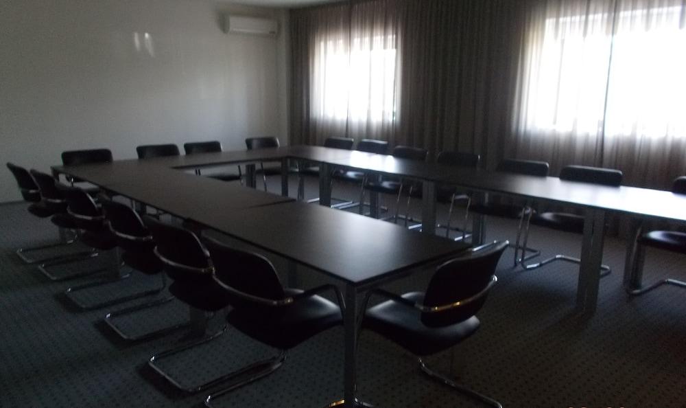 Hotel Dos Zimbros 세심브라 외부 사진